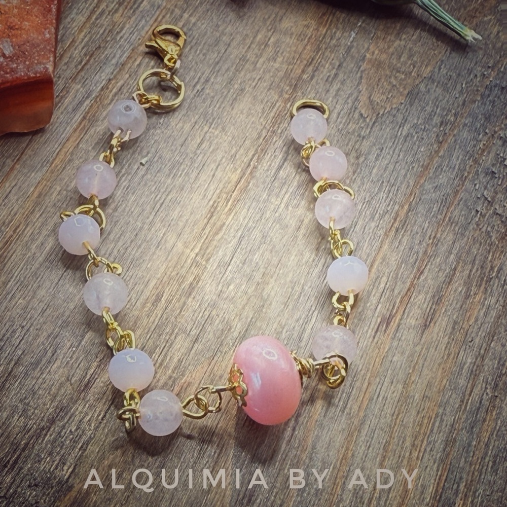 Rose Quartz gold adjustable bracelet/OS pink Quartz dainty gold bracelet - Picture 2 of 4